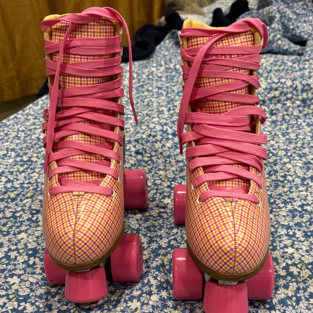 Impala Pink Plaid Women's Roller Skates - Picture 2 of 7